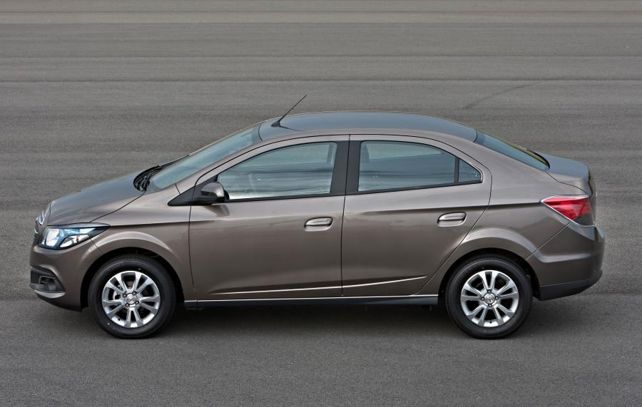  Chevrolet Prisma LTZ 2013 года  (фото 36 из 75)